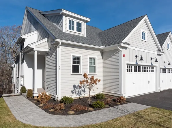 57 Weston Ln #57, Hopkinton, MA 01748