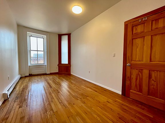 4th image of 17 Greene Ave #3