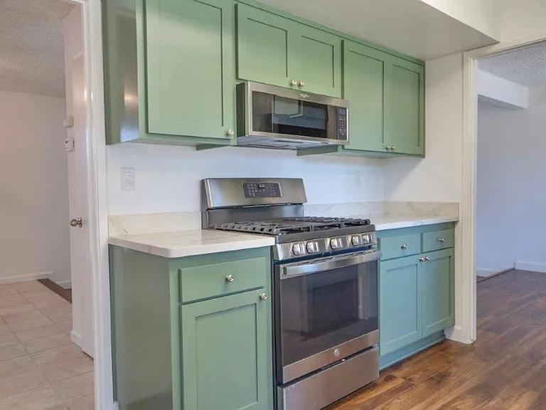 1512 Mosswood Dr — Photo 9