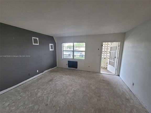 5th image of 2106 NE 56th Ct APT 107