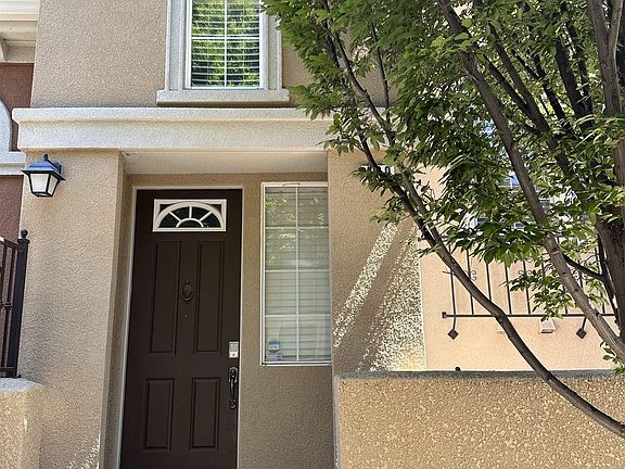 2nd image of 430 Adeline Ave