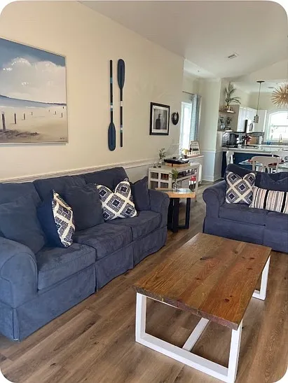 2 bed, 1250 sqft, $2,200 — Photo 2