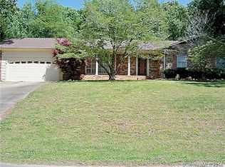 214 Tennessee Trl, Lincolnton, NC 28092