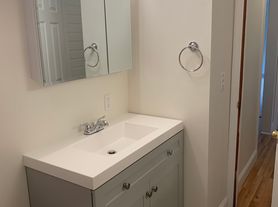 19 Hamilton St, Cohoes, NY