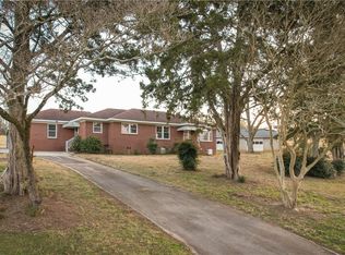 1218 Friendship Rd, Seneca, SC 29678