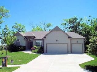 7303 Kenton Rd, Shawnee, KS 66227