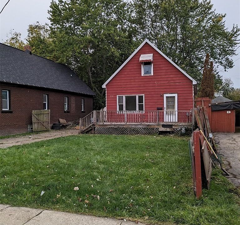 1st image of 29 Warsaw St