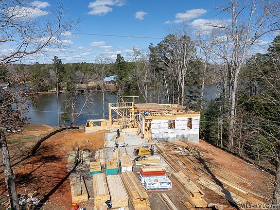 5th image of 1212 Barker Rd