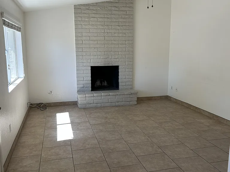3431 S Judd St — Photo 8