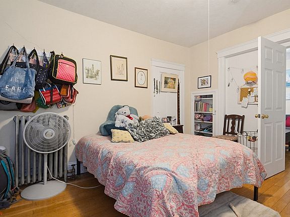 5th image of 38 Oberlin St