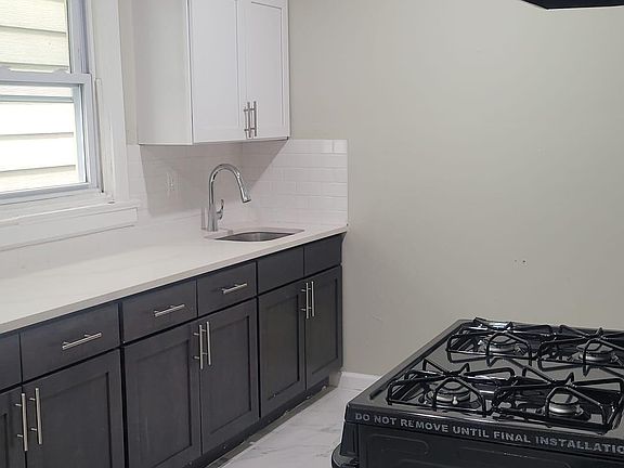 2nd image of 66 9th Ave Floor 2