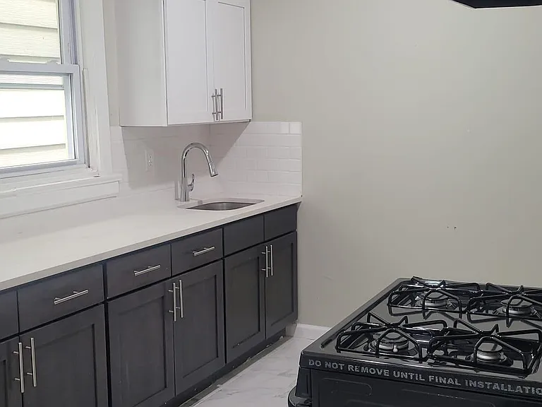 66 9th Ave #2 — Photo 2