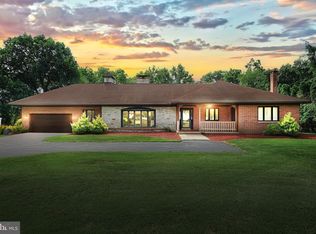 1862 Idylwyld Rd, York, PA 17406