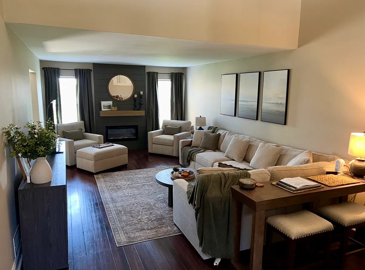 3 bed, 2.5 bath, 1782 sqft, $3,300 — Photo 3