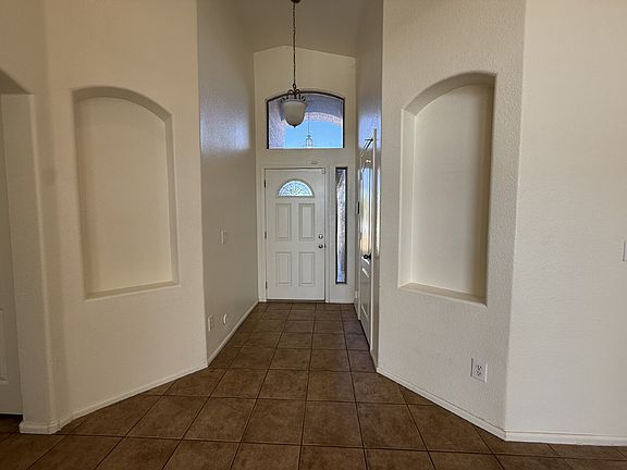 5th image of 8202 S 47th Ave