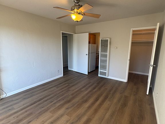 3rd image of 1700 Grand Ave
