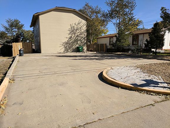 3rd image of 6598 Kearney St #B