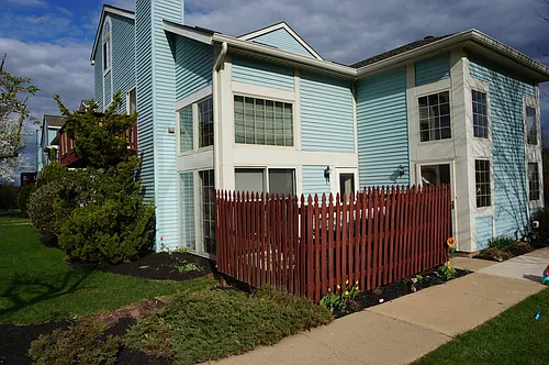 200 Wheatsheaf Ln Photo 1