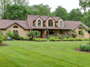 36824 Aurora Rd, Solon, OH 44139