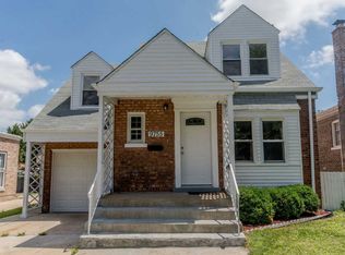 9755 S Woodlawn Ave, Chicago, IL