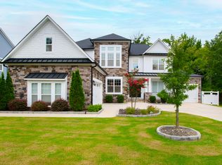 8801 Noble Flaire Dr, Raleigh, NC 27606