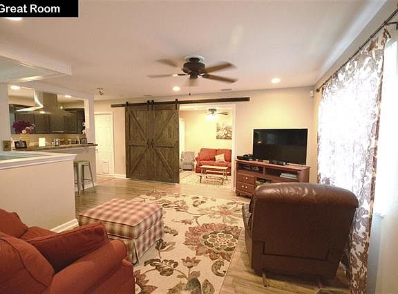 5th image of 2800 Nepal Dr