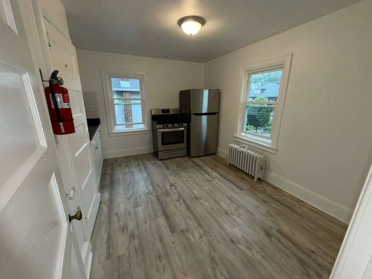 3335LL — Photo 3