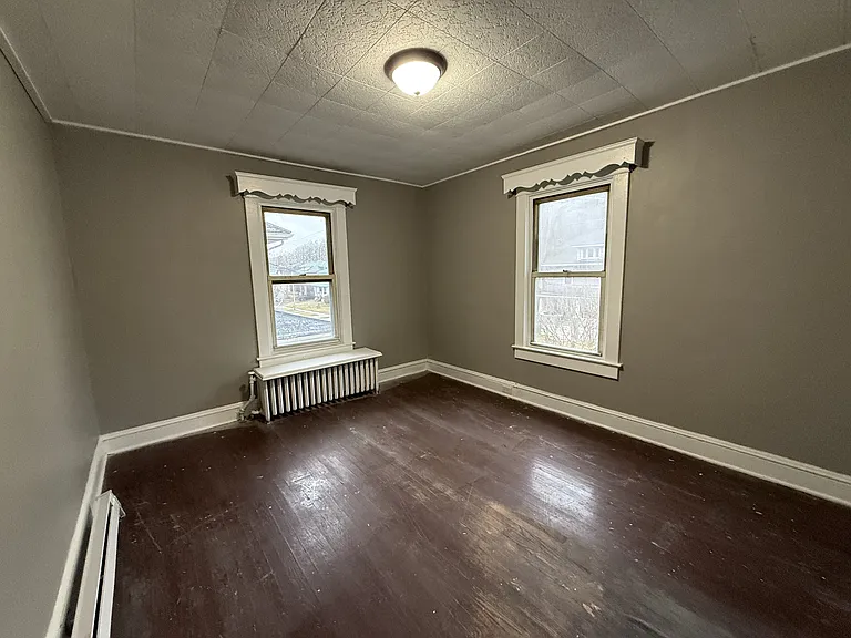 336 Union St — Photo 11