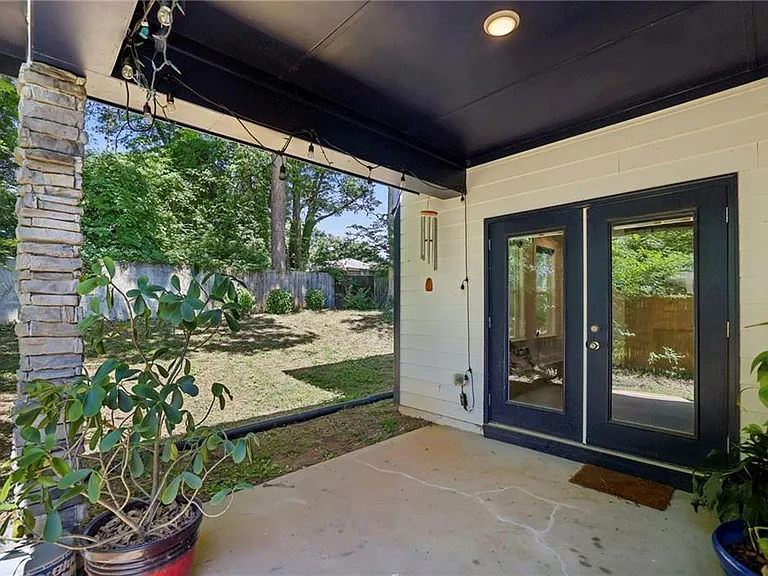 875 Beryl St SW — Photo 25