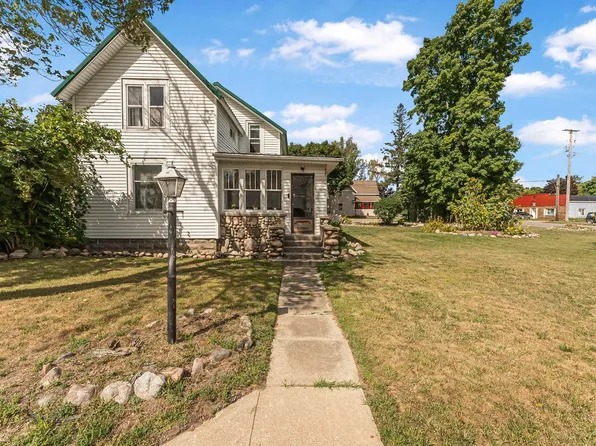 202 W Main St, Marion, MI 49665