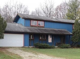 12425 Rattalee Lake Rd, Davisburg, MI 48350