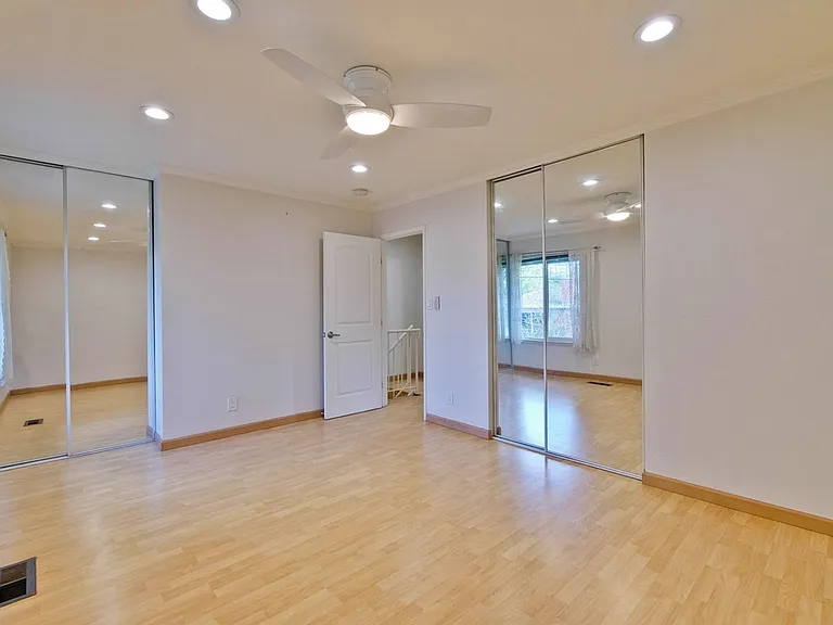 21099 Red Fir Ct — Photo 29