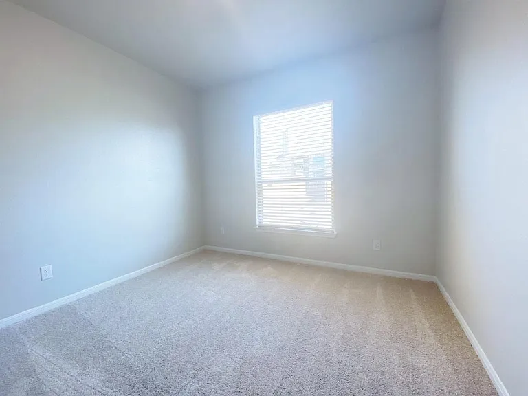 7910 Marsala Dr — Photo 18