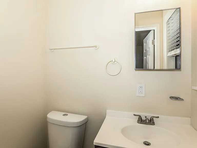 5 Silverwood Dr — Photo 14