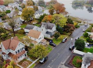8 Burwell St, Norwalk, CT 06854