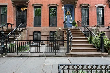 Rented by Brown Harris Stevens