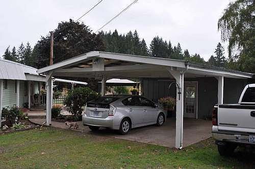 5th image of 40182 Hilltop Dr