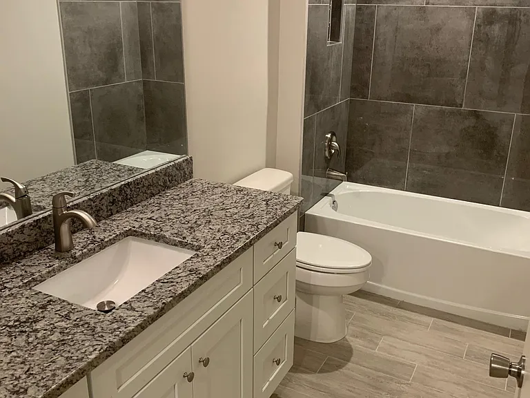 3533 SW 8th Pl — Photo 7