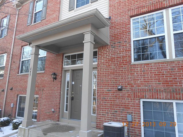 1st image of 645 Conservatory Ln #645