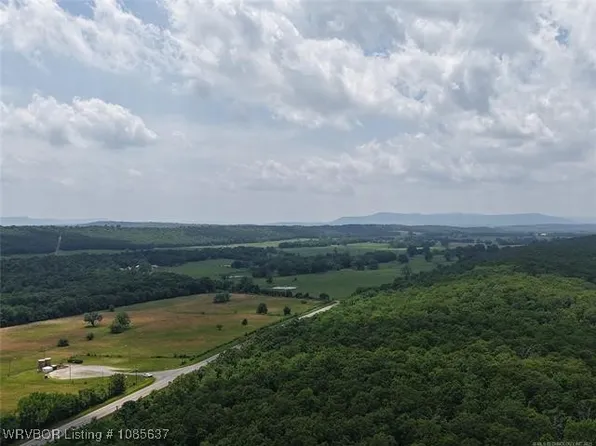 31 State St, Bokoshe, OK 74930