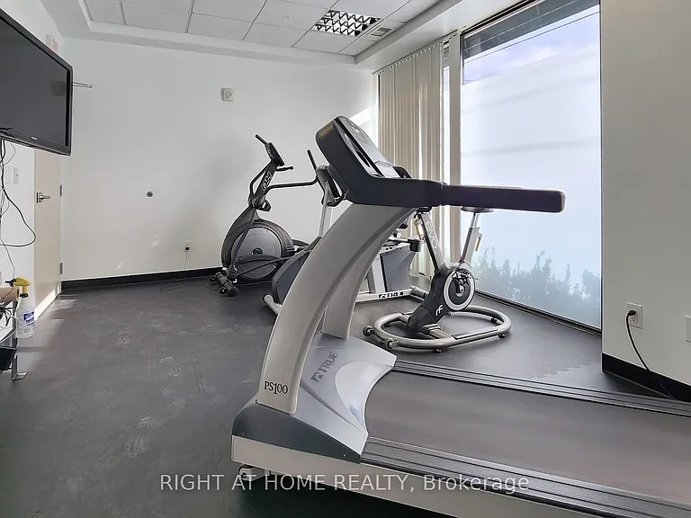760 Sheppard Ave W #212 — Photo 38