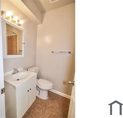 2nd image of 1633 E St NE APT 3
