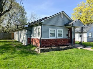 325 Walnut St, Chesterfield, IN 46017