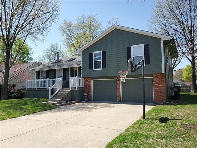 1st image of 2315 NW Acorn Dr