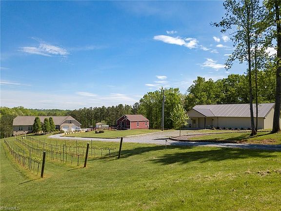 2nd image of 3429 Old Us Highway 421 E
