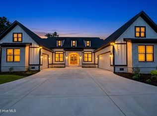 9421 Old Salem Way NW, Calabash, NC 28467