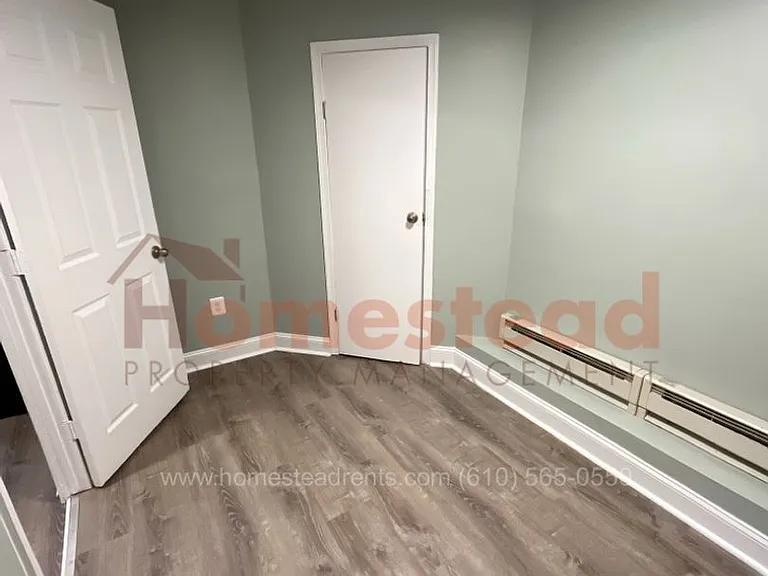 4521 N 7th St — Photo 5
