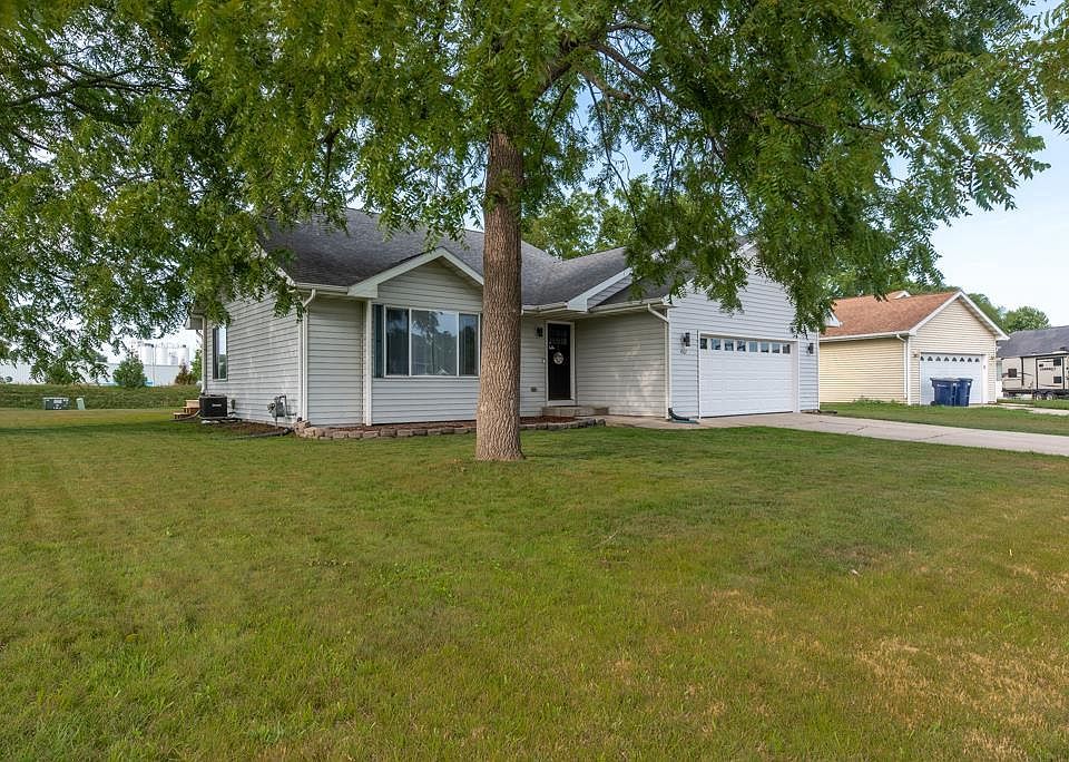 467 South Orchard Street, Janesville, WI 53548 MLS 1960832 Zillow