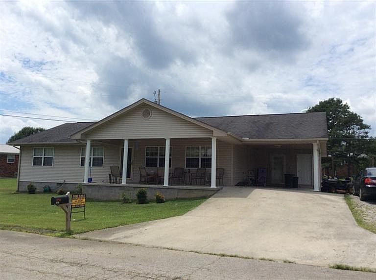 1st image of 219 Clear Pine Dr