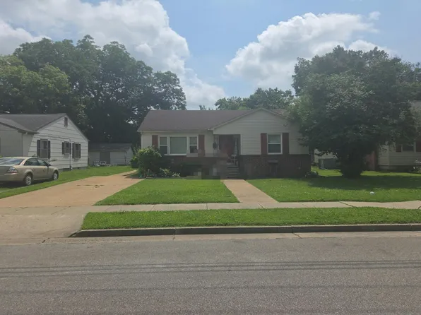218 S 6th St, Union City, TN 38261